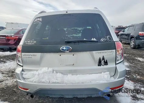 2011 Subaru Forester 2.5X z USA, uszkodzony, nr VIN JF2SHABC7BH728418
